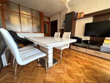 For sale - Apartment in Center,  Ruse