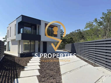 For sale - House in Pchelina,  Varna