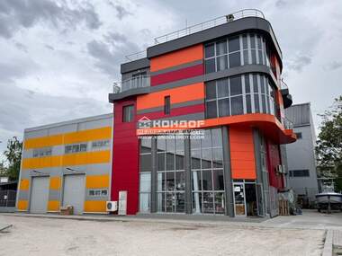 Vânzare - Spațiu de depozitare în Industrialna zona-Sever,  Plovdiv