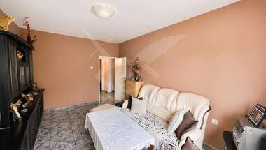Verkauf - Wohnung in Izgrew,  Burgas