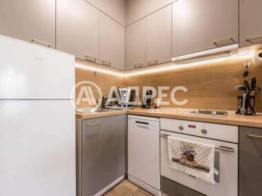 Vânzare - Apartament în Sfinții Constantin și Elena,  Varna