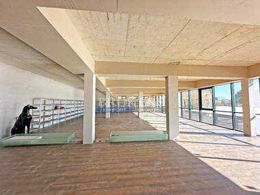 For rent - Office/Storage in Promishlena zona - Zapad,  Varna