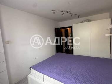 Închiriere - Apartament în Okrăjna bolnița - Generali,  Varna