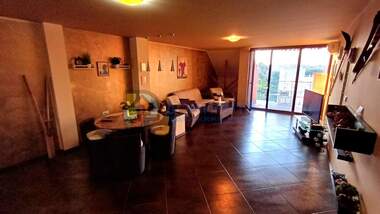 Vânzare - Apartament în Țarevo,  Burgas