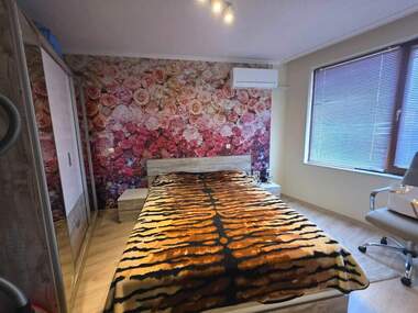 For sale - Apartment in Liuben Karavelov,  Haskovo