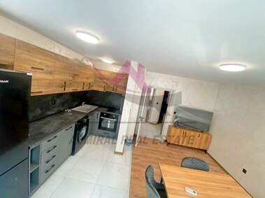 For rent - Apartment in Liatno kino Trakia,  Varna