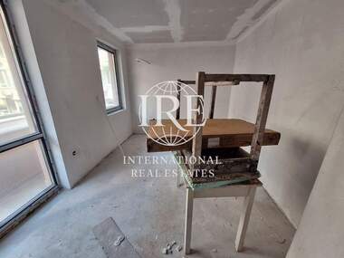 For sale - Apartment in Liatno kino Trakia,  Varna