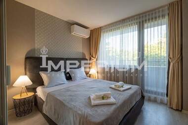 Închiriere - Apartament în Levski,  Varna