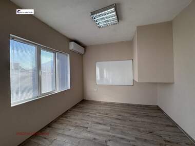 Verkauf - Wohnung in Zentar,  Wraza