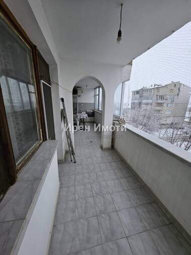 Vânzare - Apartament în Kargon,  Iambol