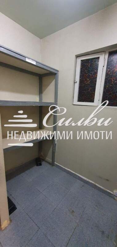 Продажба - Промишлено помещение в Добруджански,  Шумен