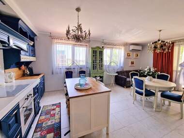 Vânzare - Apartament în Nesebăr,  Burgas
