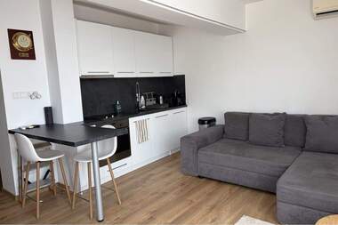 Kira - Apartman olarak VINS - Çerven ploshtad,  Varna