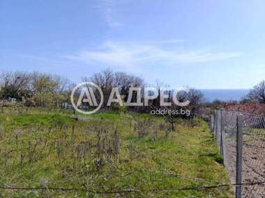 Vânzare - Teren de construcții în Priboî,  Varna