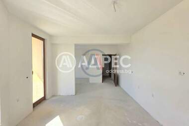 Vânzare - Apartament în Obelia 1,  Sofia