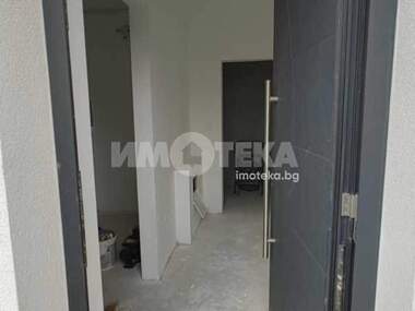 For sale - House in Trakata,  Varna