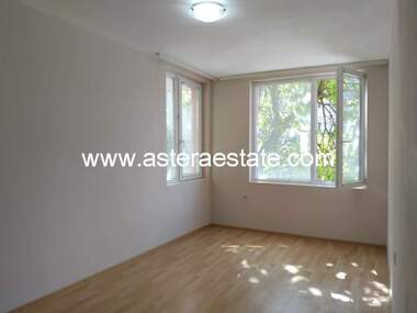 Vânzare - Apartament în Elenovo 2,  Blagoevgrad