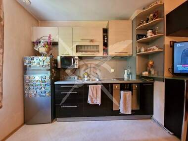 Kira - Apartman olarak Oborishte,  Sofia
