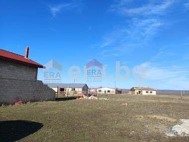 Продажба - Парцел за строителство в Суворово,  Варна