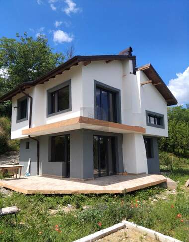 For sale - House in Sovoliano,  Kiustendil