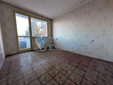 Vânzare - Apartament în Strajița,  Veliko Tărnovo