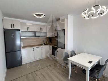 Продажба - Апартамент в Тракия,  Пловдив