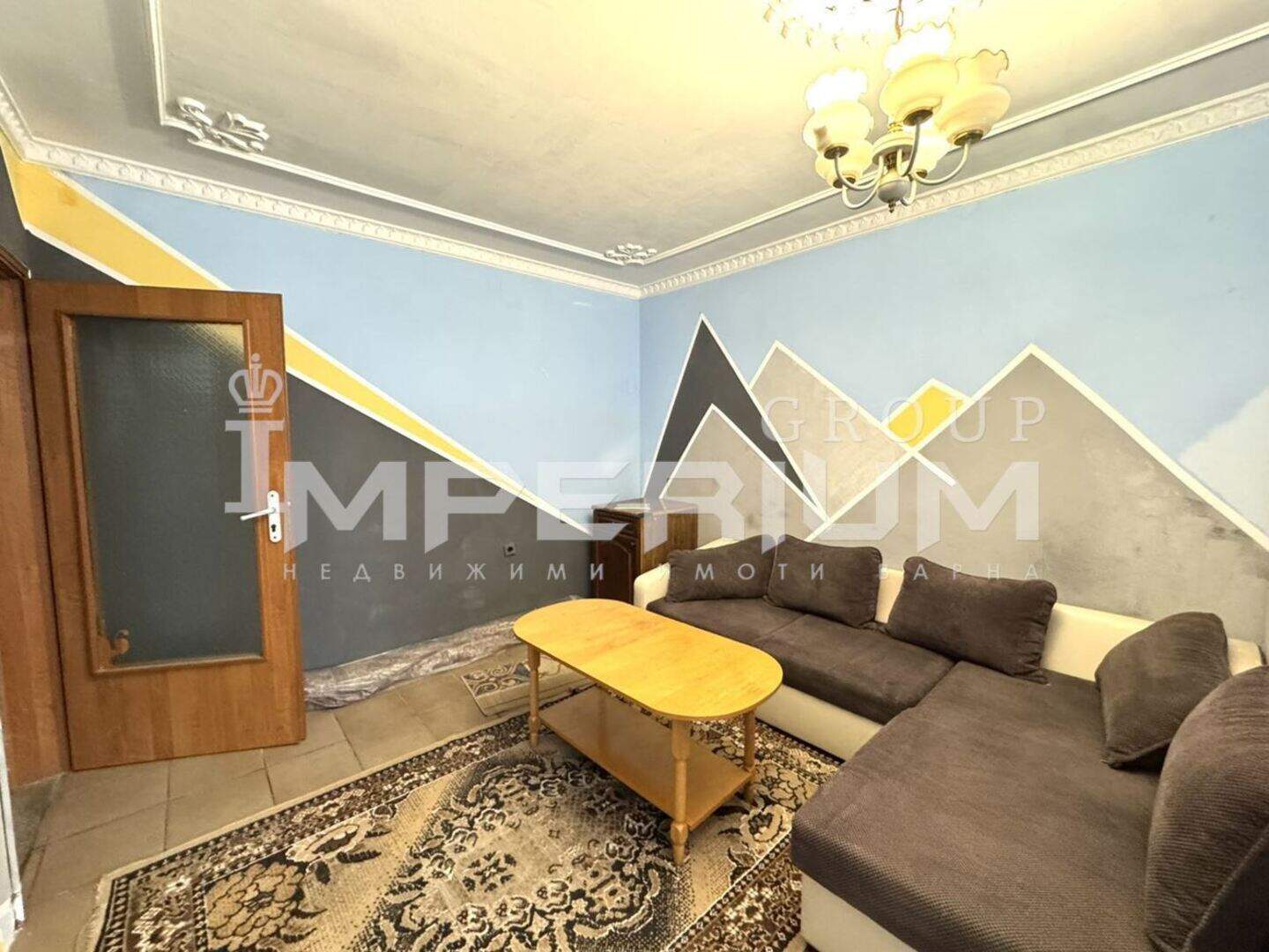 Тристаен Апартамент в Централна поща, Варна – снимка 2