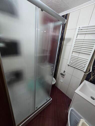Miete - Wohnung in Wazrajdane,  Burgas