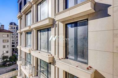 Продажба - Апартамент в Център,  София