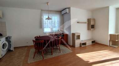 Miete - Wohnung in Darweniza,  Sovia