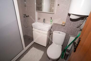 For rent - Apartment in Zimno kino Trakia,  Varna