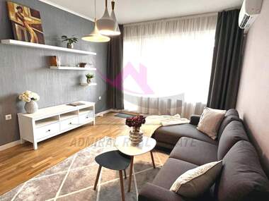 Miete - Wohnung in Tschataldja,  Warna