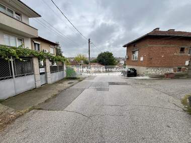 Vânzare - Garaj în Liuben Karavelov,  Haskovo