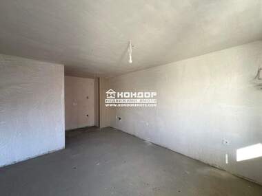 Vânzare - Apartament în Hristo Smirnenski,  Plovdiv