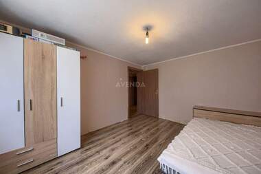 For sale - House in Vladaia,  Sofia