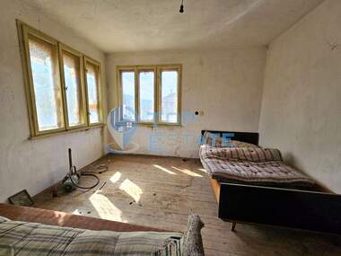 For sale - House in Dzhulyunitsa,  Veliko Tyrnovo