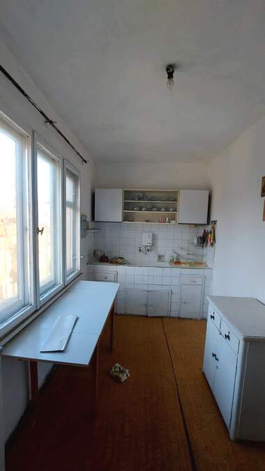 Verkauf - Etage von Haus in Utschilishtni,  Haskowo