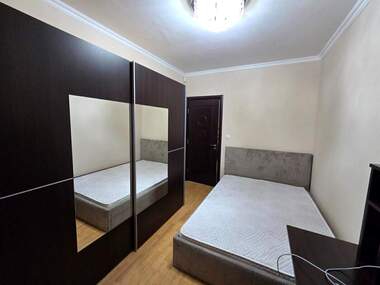 Închiriere - Apartament în Marașa,  Plovdiv