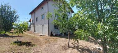 Продажба - Къща в Минерални Бани,  Хасково