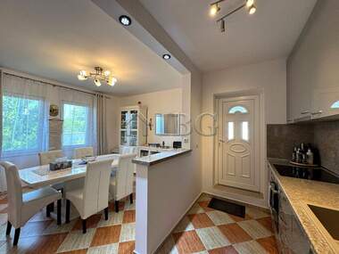 For sale - House in Kosharitsa,  Burgas