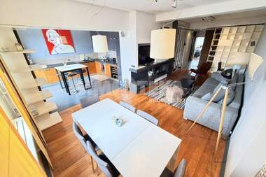 Verkauf - Wohnung in Center,  Sovia