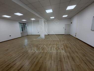 For rent - Office in Vastanicheski,  Plovdiv
