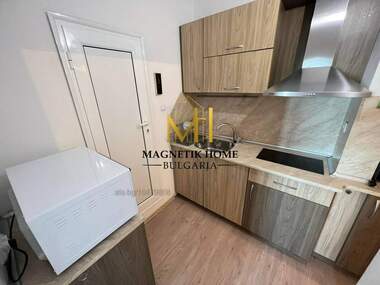 For rent - Apartment in Vazrajdane,  Burgas