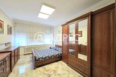 Аренда - Квартира в Център,  София