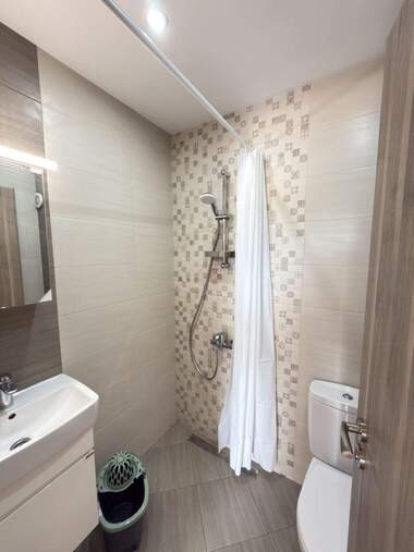 Kira - Apartman olarak Oborishte,  Sofia