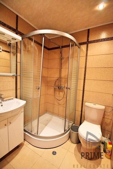 Închiriere - Apartament în Văzrajdane,  Burgas