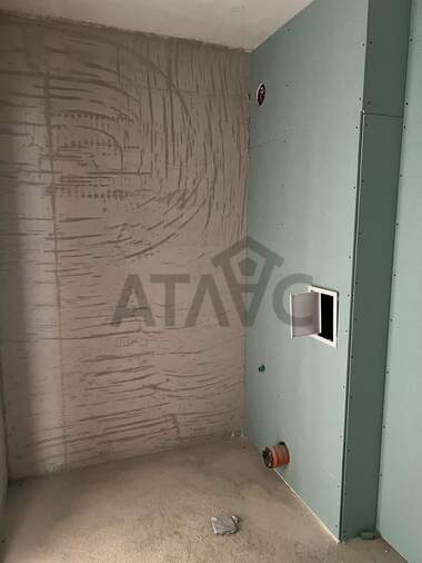 Vânzare - Apartament în Iujen,  Plovdiv