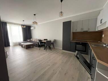 Miete - Wohnung in Izgrew,  Burgas