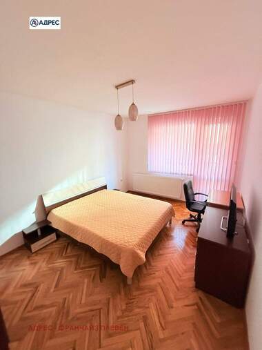 Miete - Wohnung in Ideal City Center,  Pleven