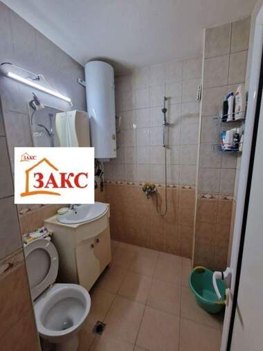 Продажба - Апартамент във Възрожденци,  Кърджали